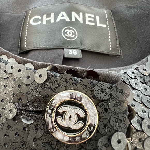 CHANEL 23C RESORT RUNWAY BLACK SEQUINS JACKET SIZE FR 38 / US 6 NWOTS! - Picture 16 of 17